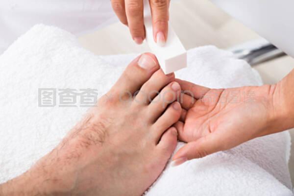 呵護(hù)美甲美容師的雙手 專(zhuān)業(yè)洗滌用品的選擇與保養(yǎng)